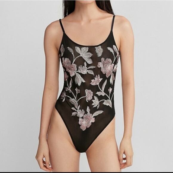 Express Womens XS Black Floral Embroidered Sheer Bodysuit Tank Top Scoop Thong - Picture 10 of 11